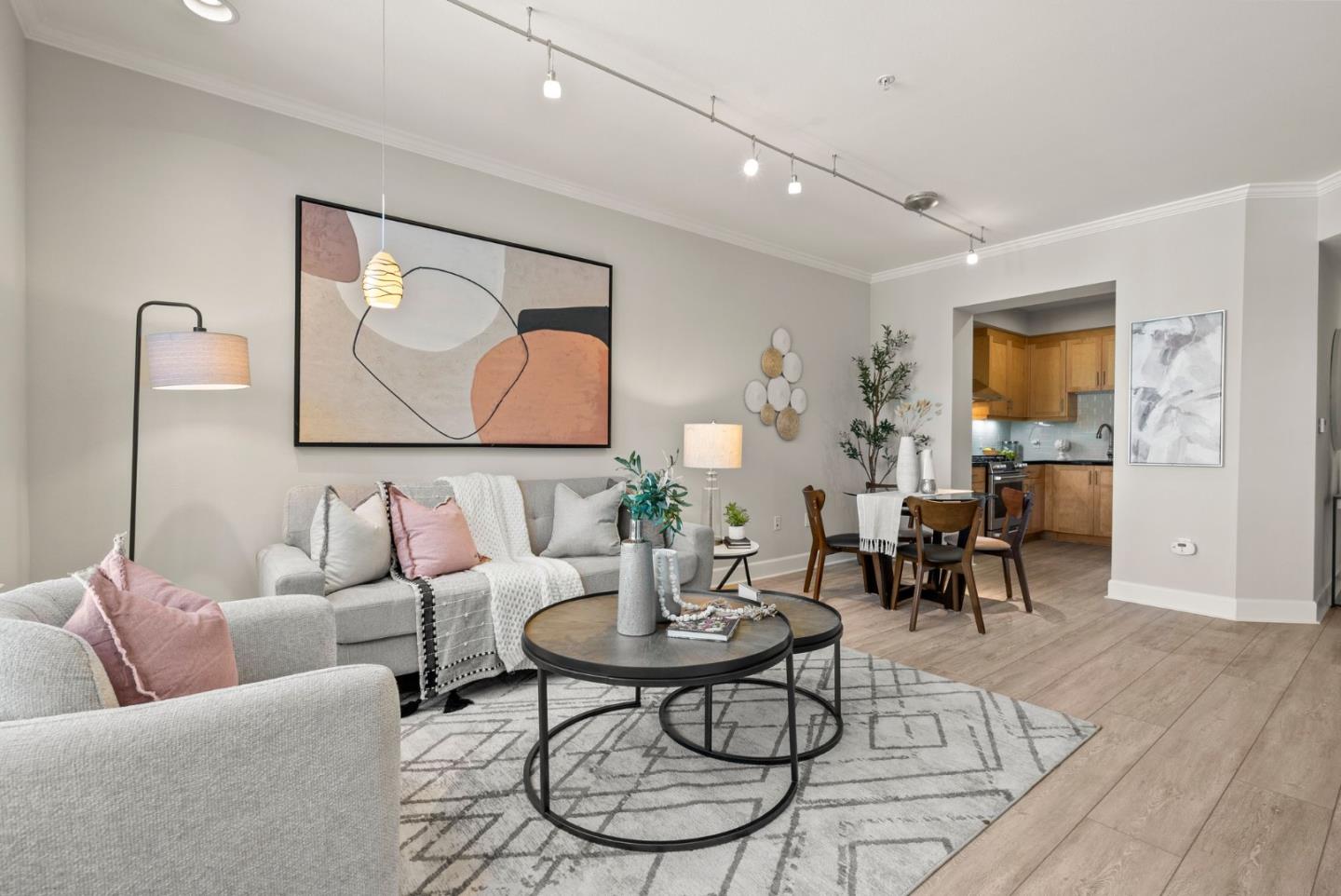 1001 Laurel ST 306