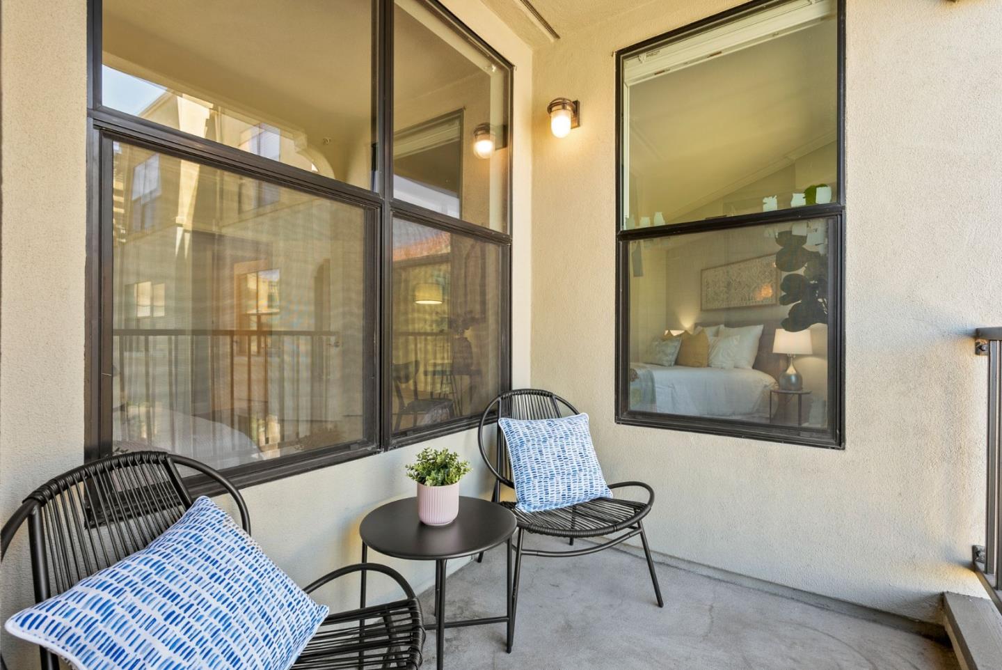 1001 Laurel ST 306