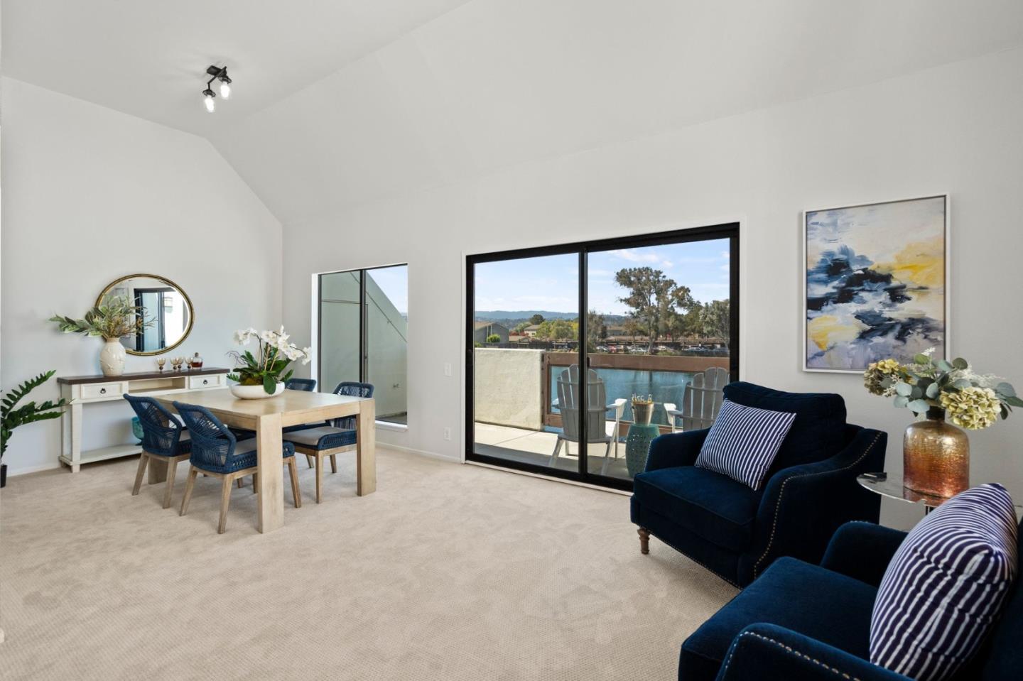 674 Portofino LN