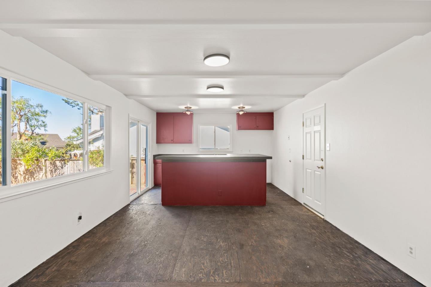 3907 Christian DR