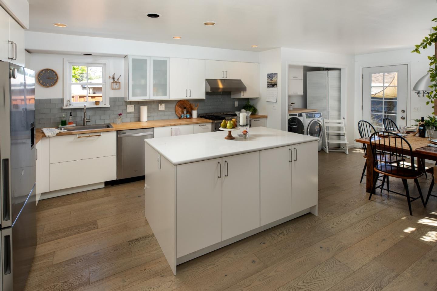 2336 Palo Verde Avenue