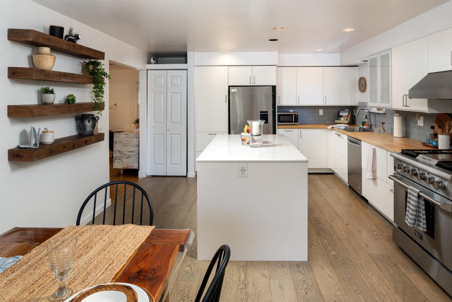 2336 Palo Verde Avenue