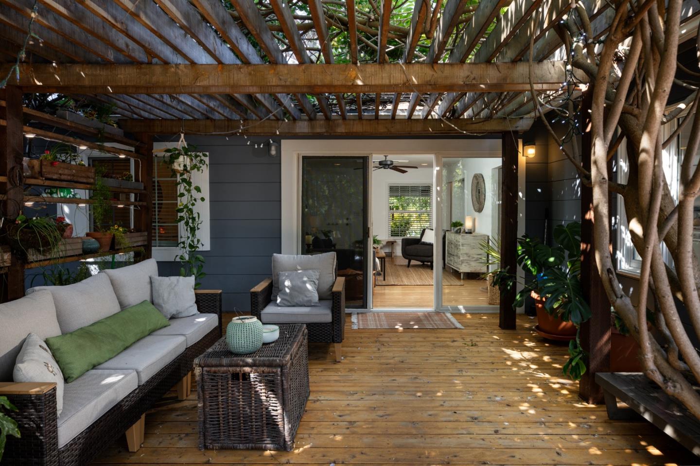 2336 Palo Verde Avenue