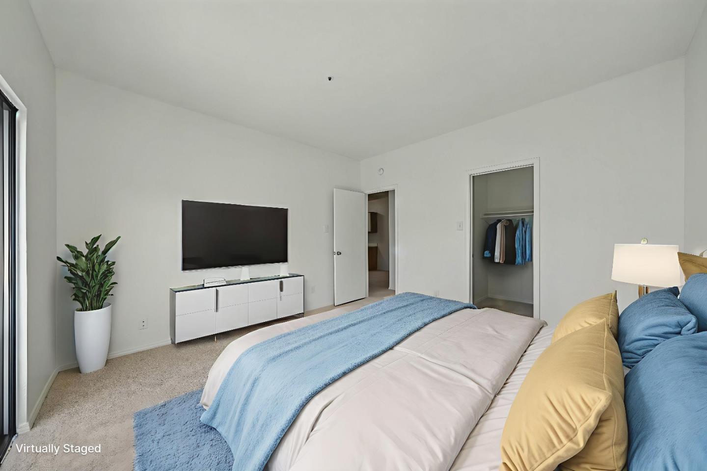 1201 Glen Cove Parkway 1001