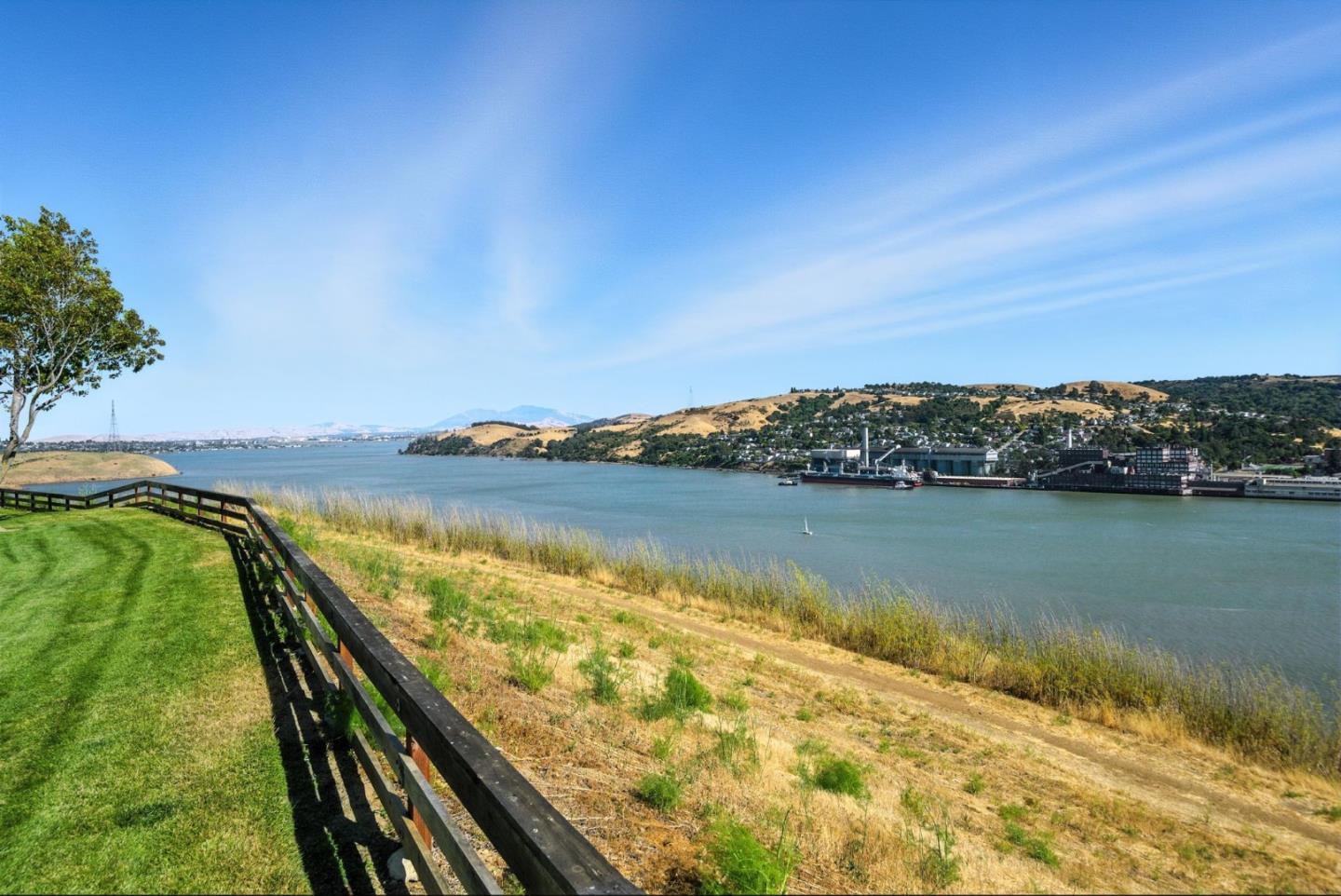 1201 Glen Cove Parkway 1001