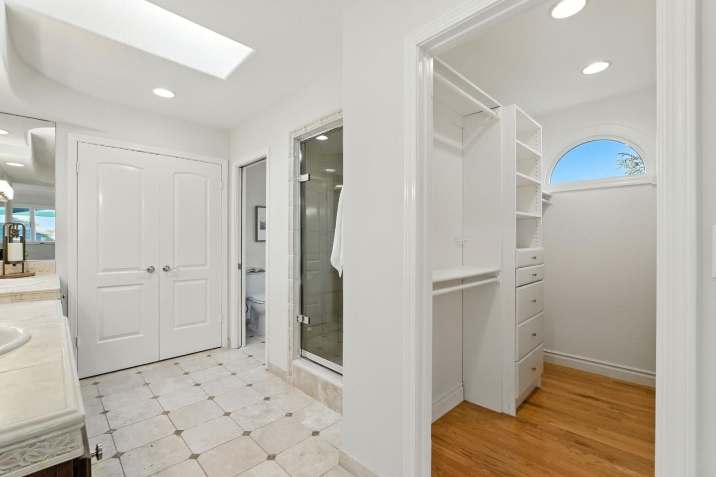 1531 Locust Street