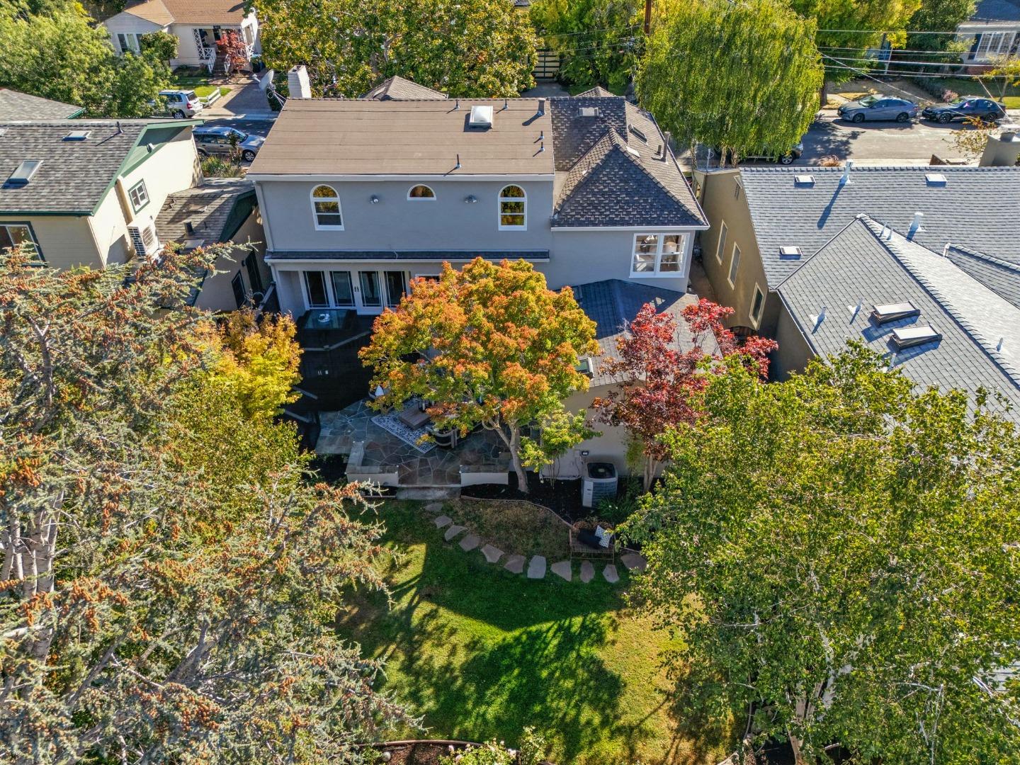 1531 Locust Street