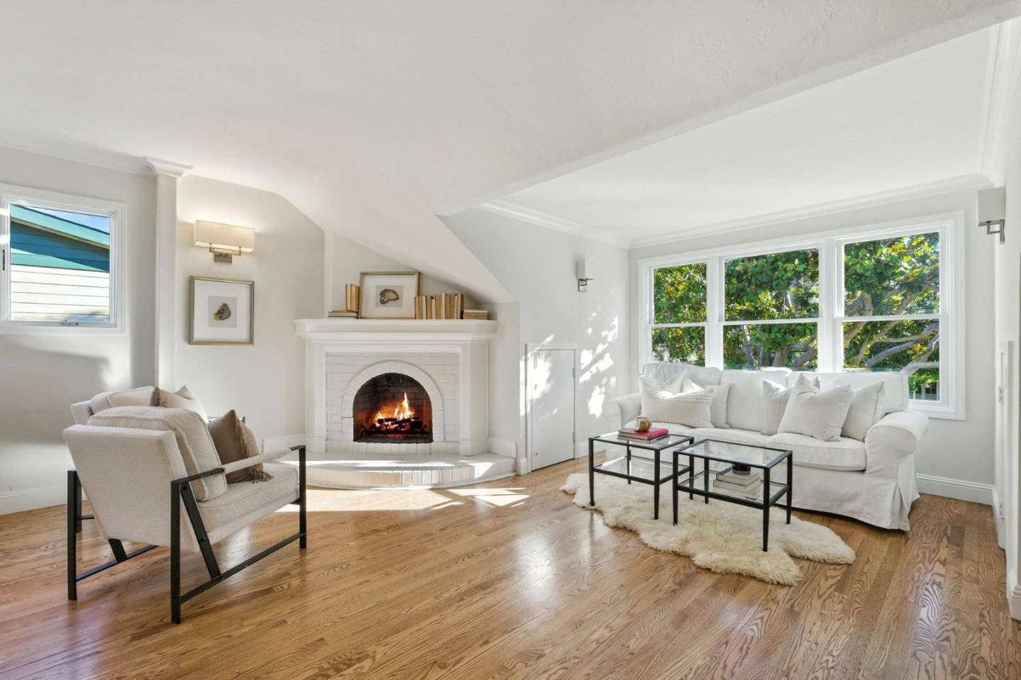1531 Locust Street
