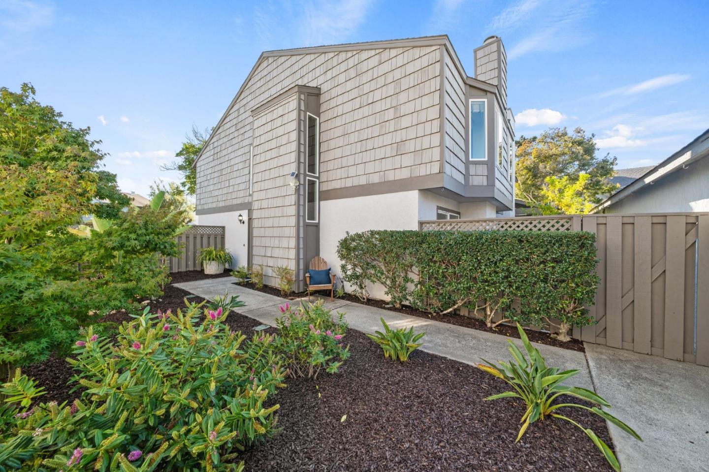 848 Magellan Lane