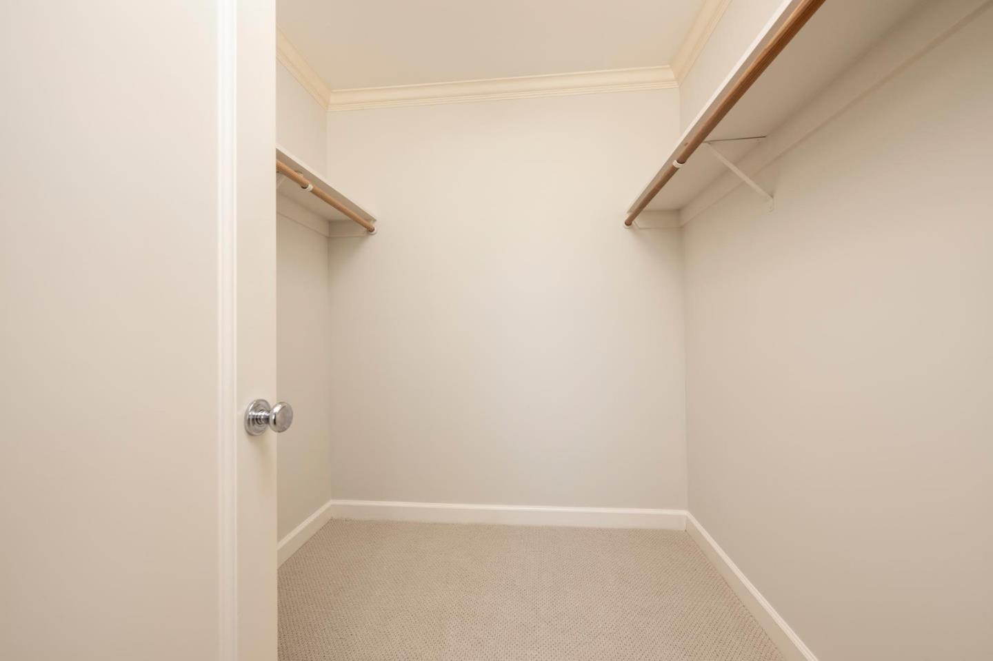 365 Parrott Drive
