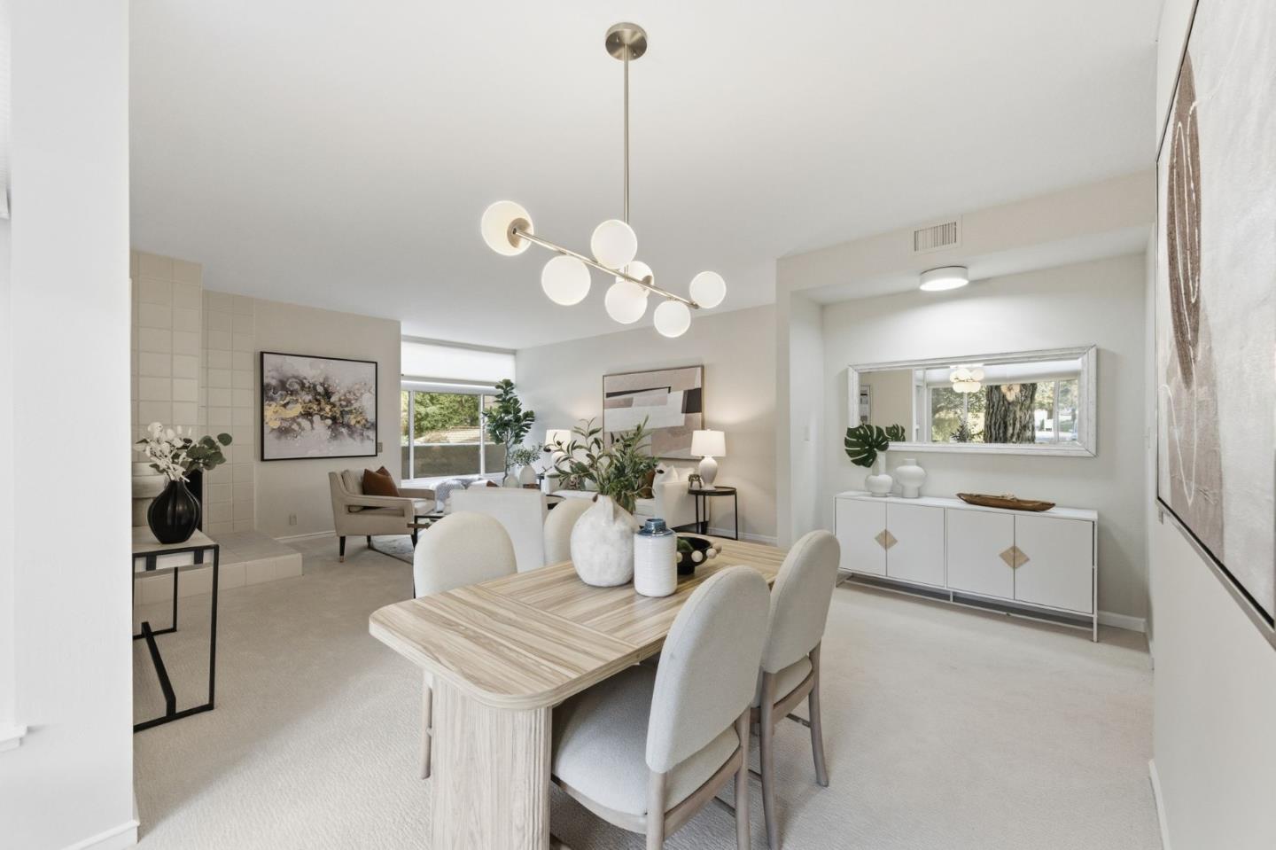 11 Hayward Avenue 1009