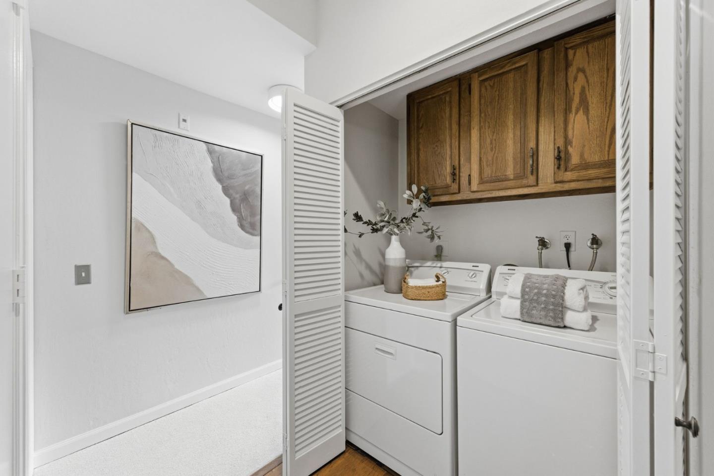 11 Hayward Avenue 1009