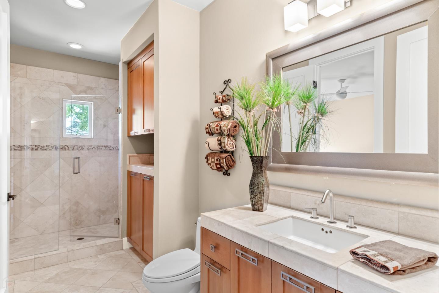 2369 Oak Creek Drive