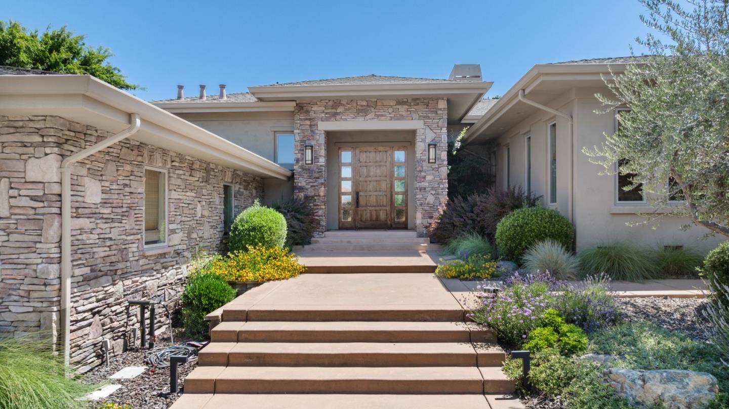 2369 Oak Creek Drive
