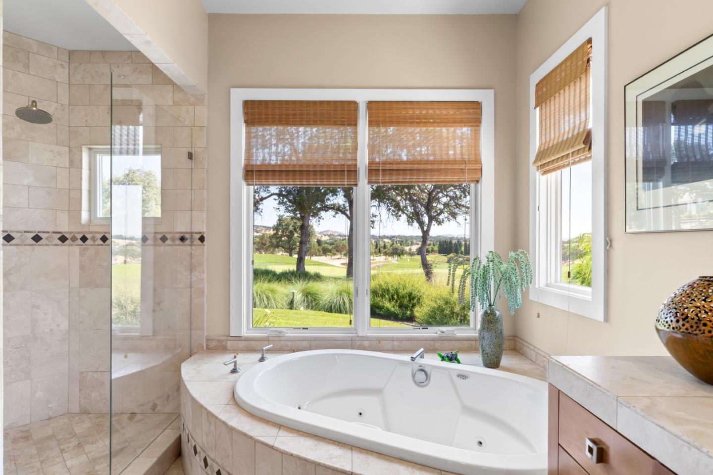 2369 Oak Creek Drive