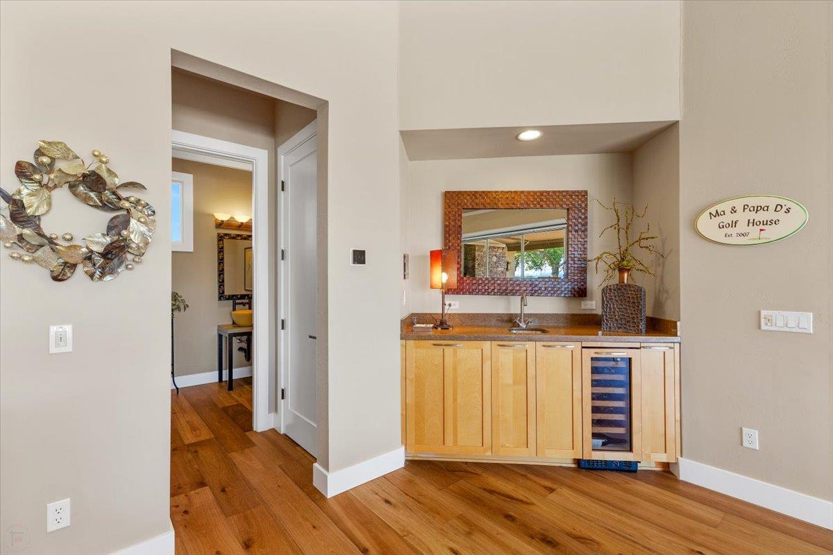 2369 Oak Creek Drive