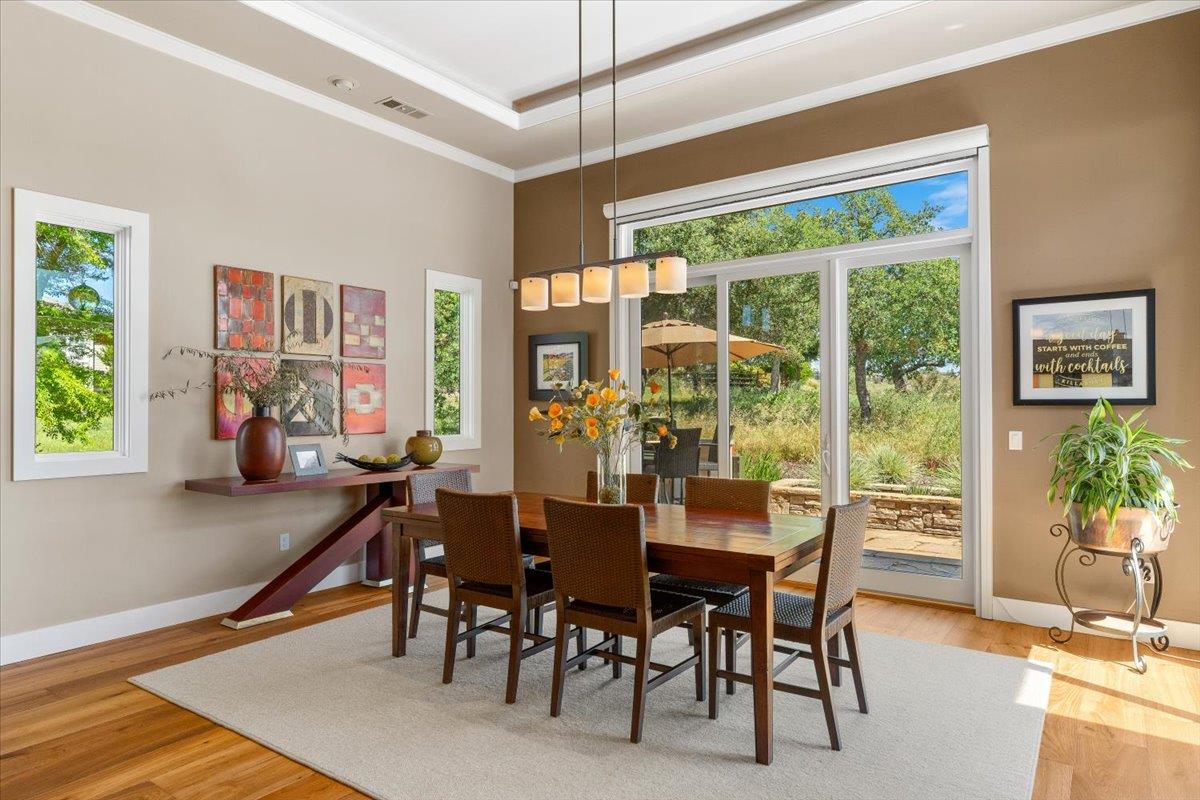 2369 Oak Creek Drive