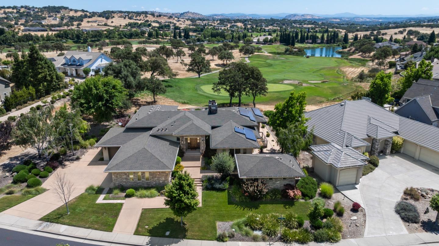 2369 Oak Creek Drive