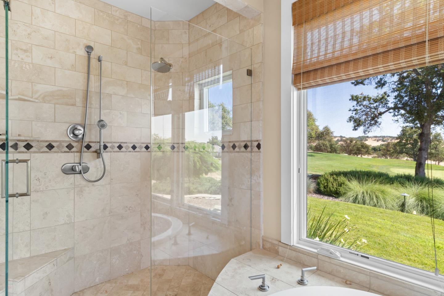 2369 Oak Creek Drive