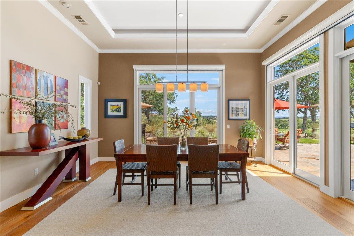 2369 Oak Creek Drive