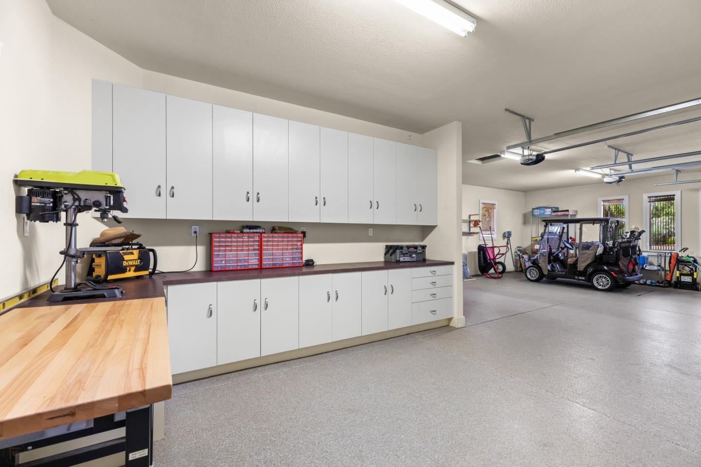 2369 Oak Creek Drive