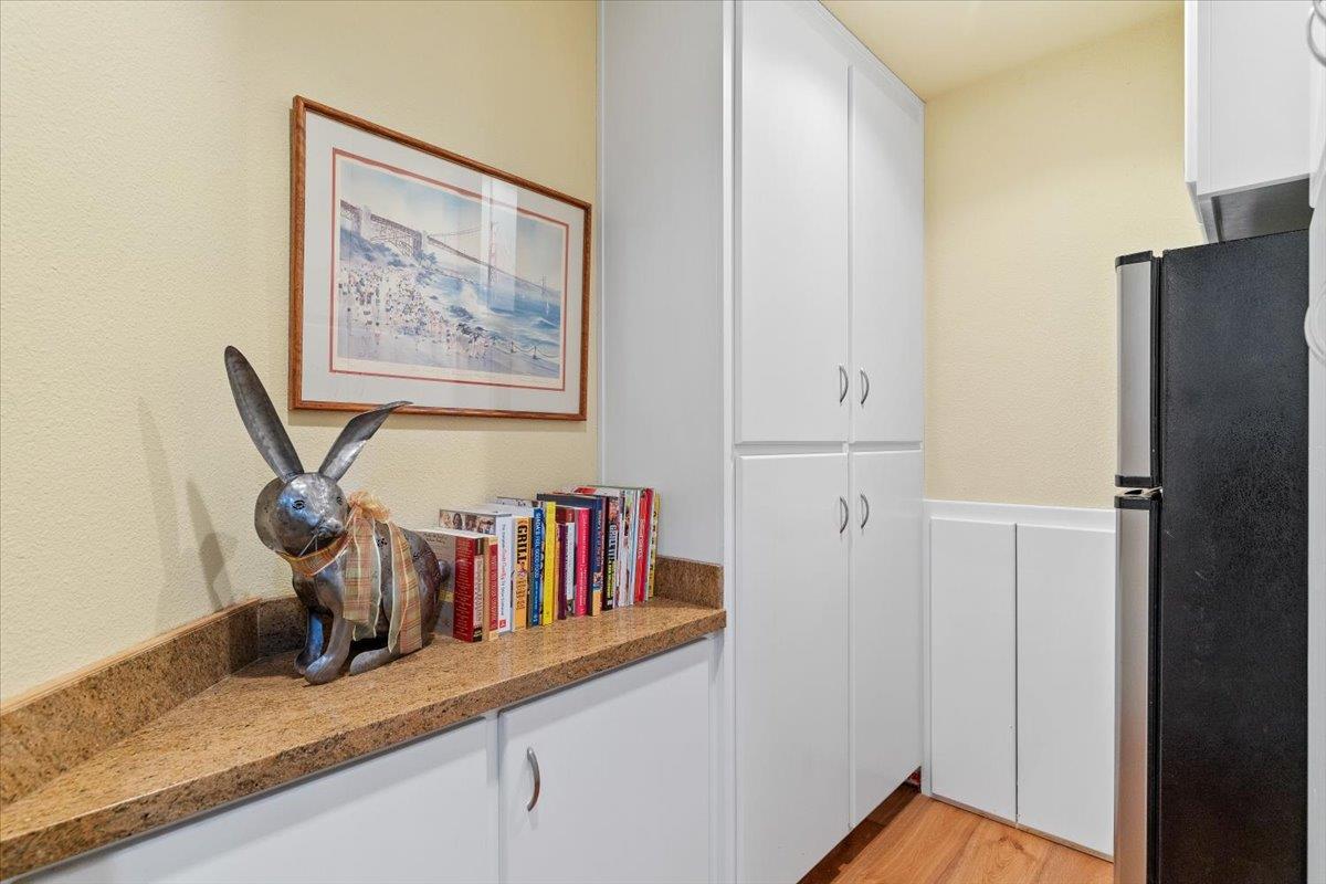 2369 Oak Creek Drive