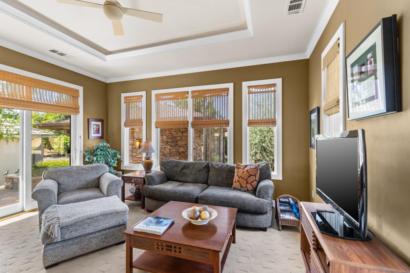 2369 Oak Creek Drive