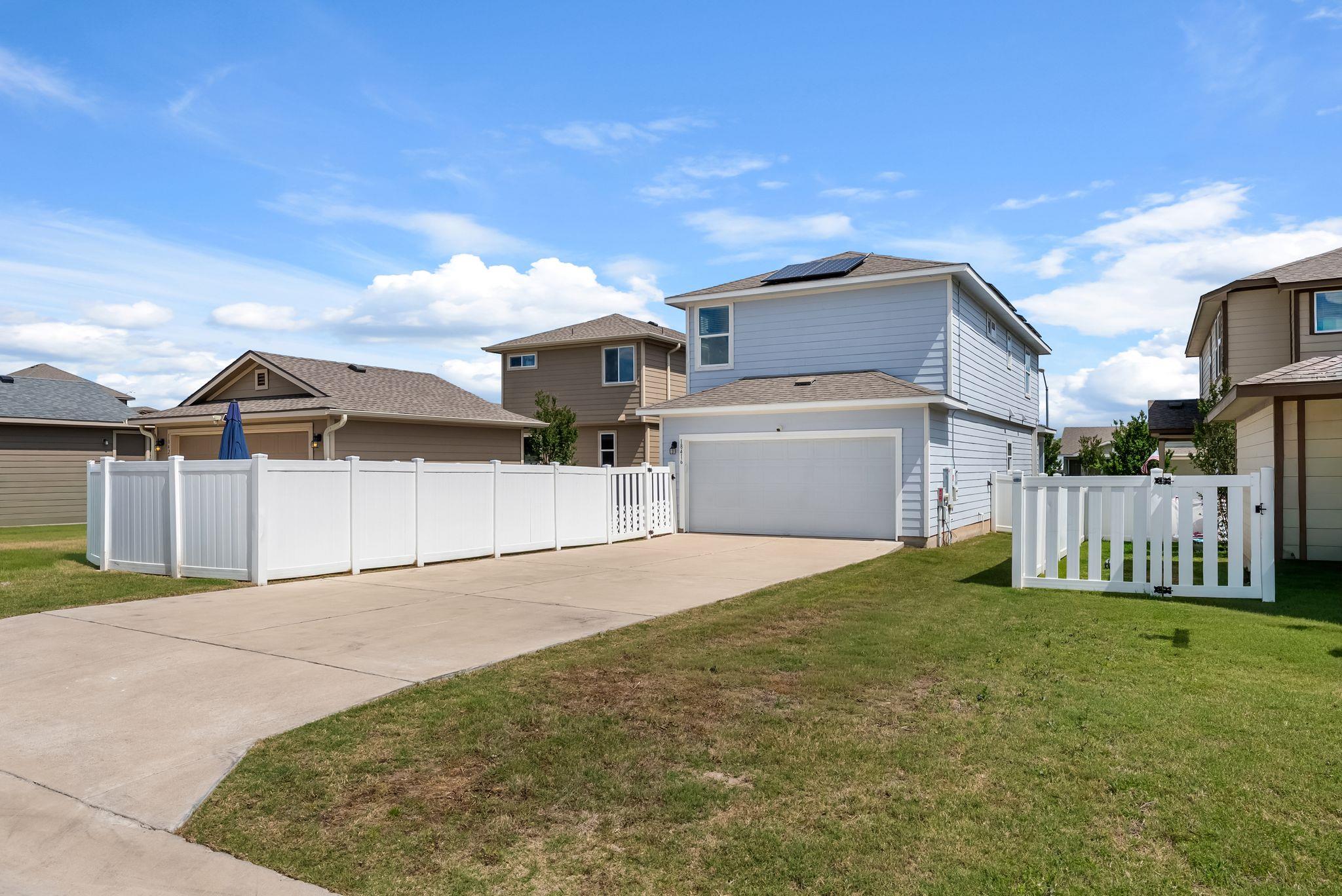 18416 Cumberland Gap ST