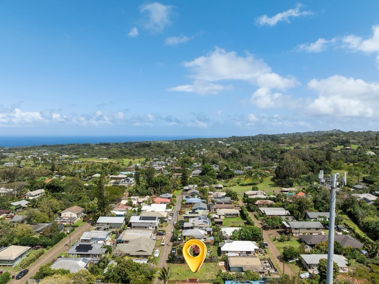956 Kahealani St