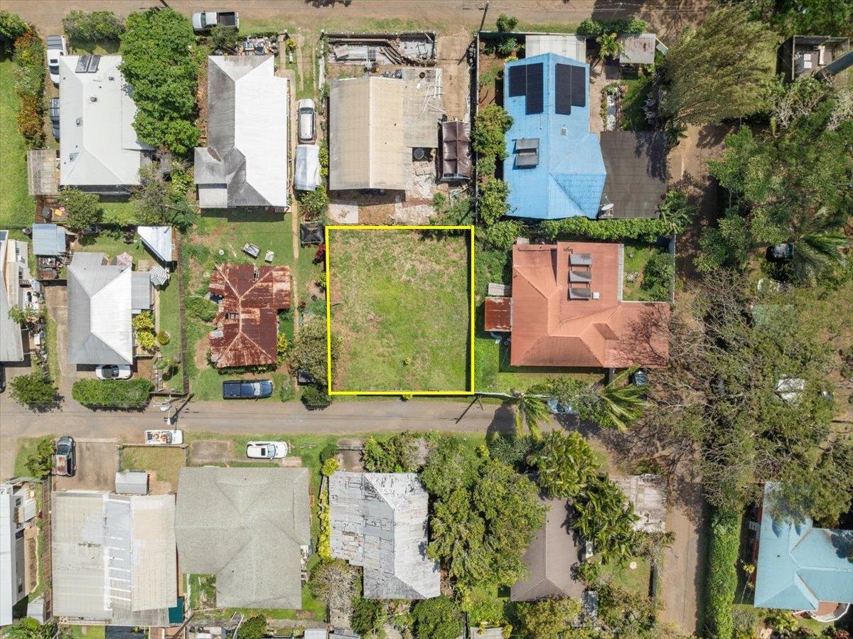 956 Kahealani St