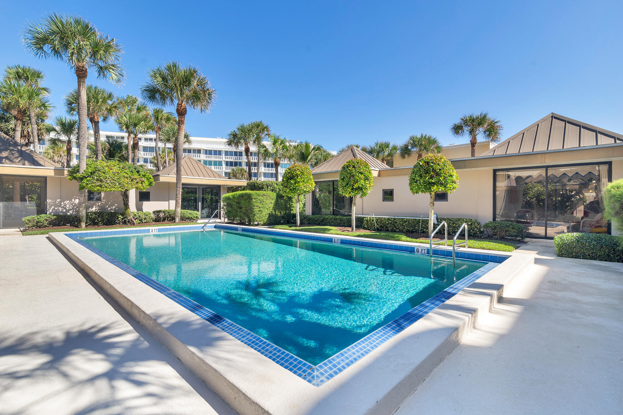 110 Sunset Avenue 4-a