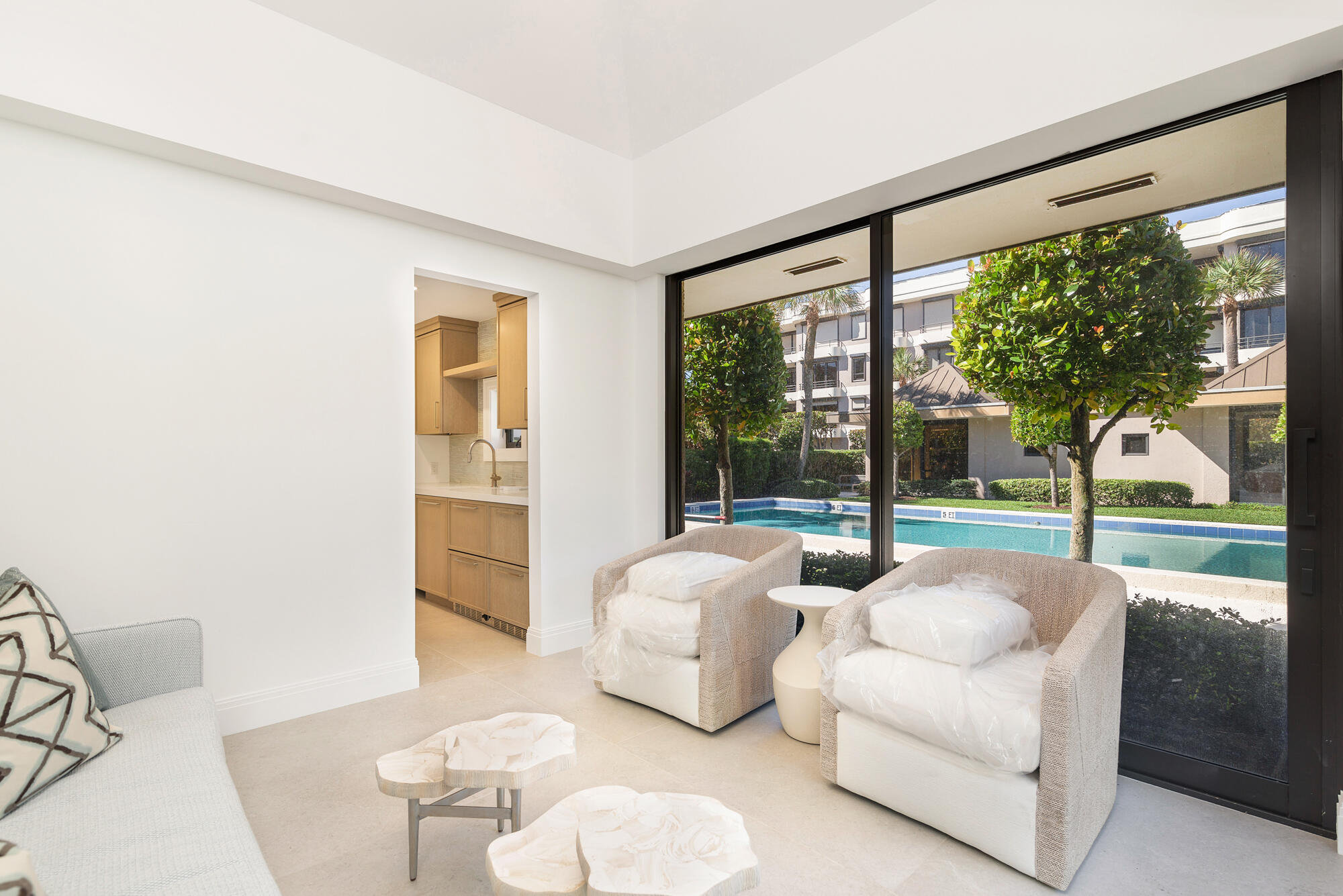 110 Sunset Avenue 4-a