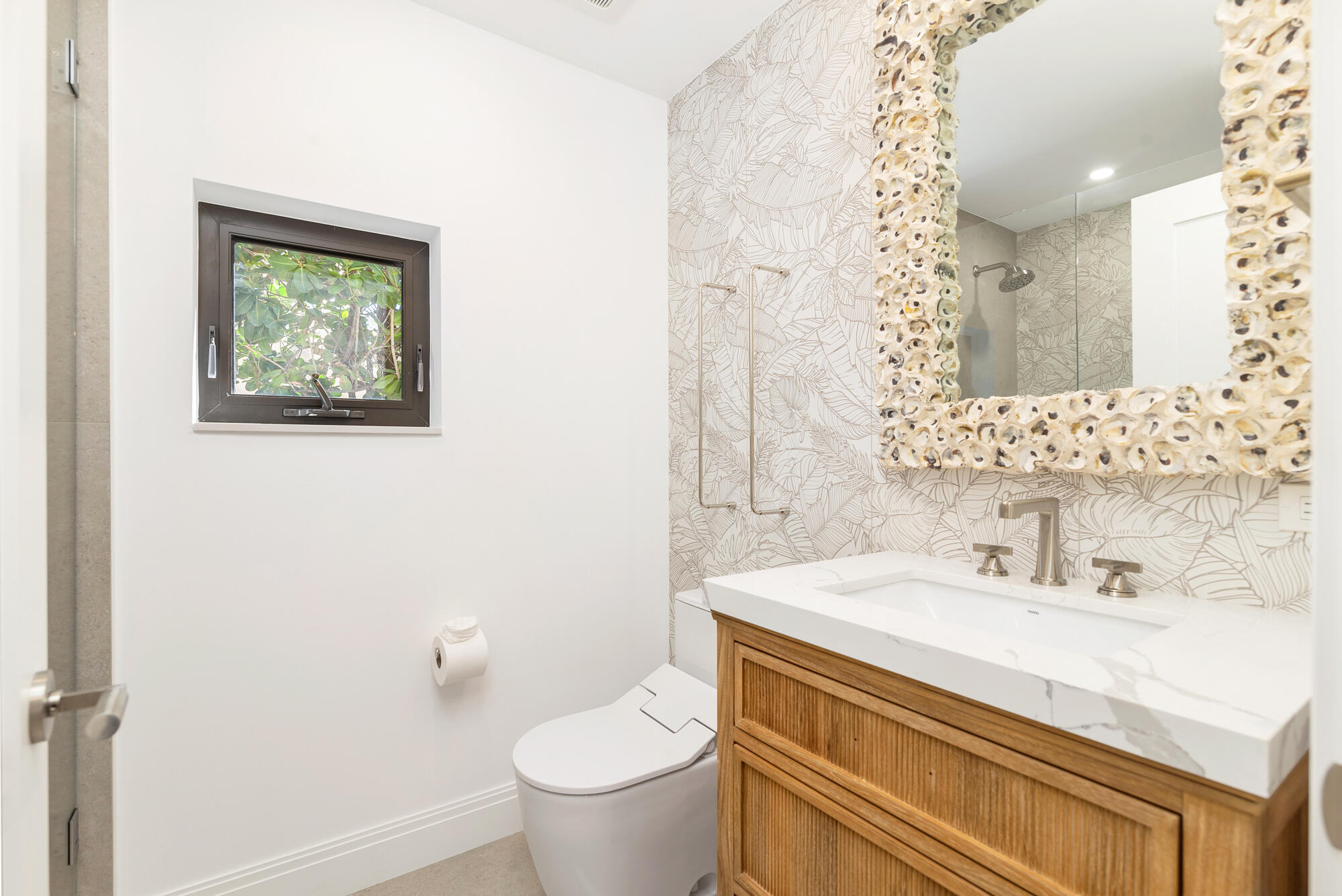 110 Sunset Avenue 4-a