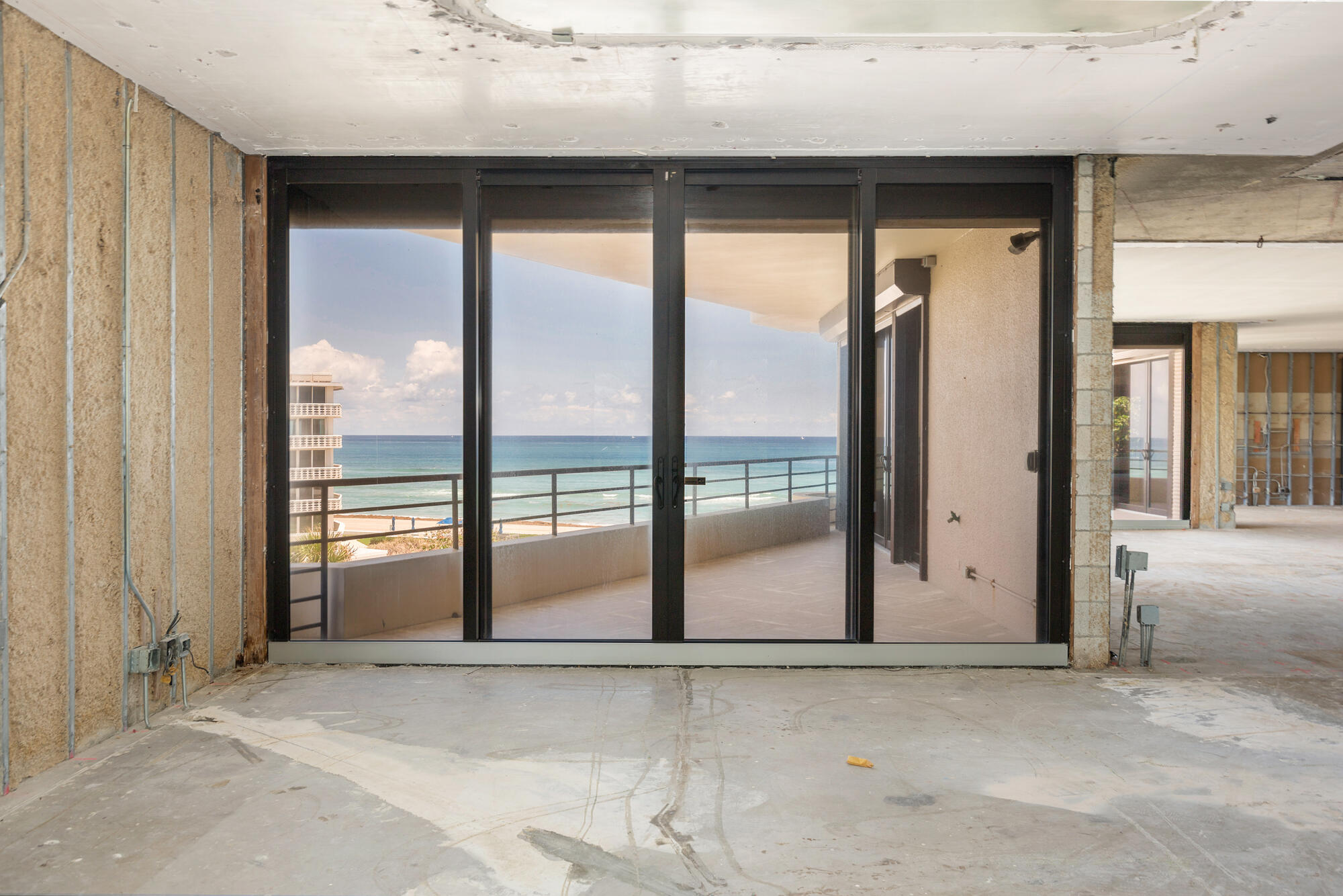 110 Sunset Avenue 4-a