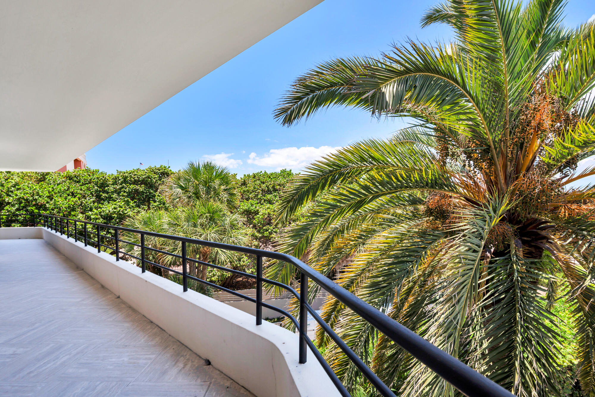 110 Sunset Avenue 4-a