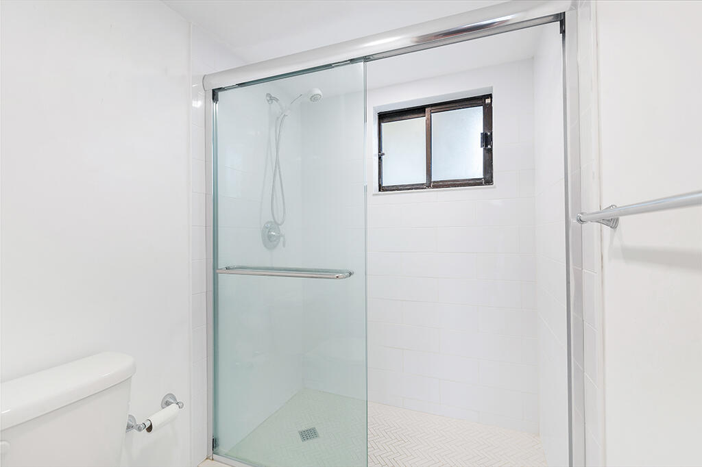 400 Ocean Trail Way 203