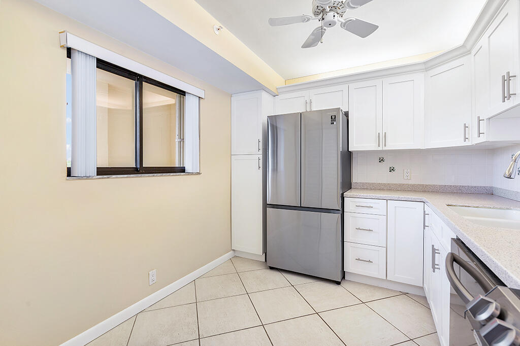 400 Ocean Trail Way 203