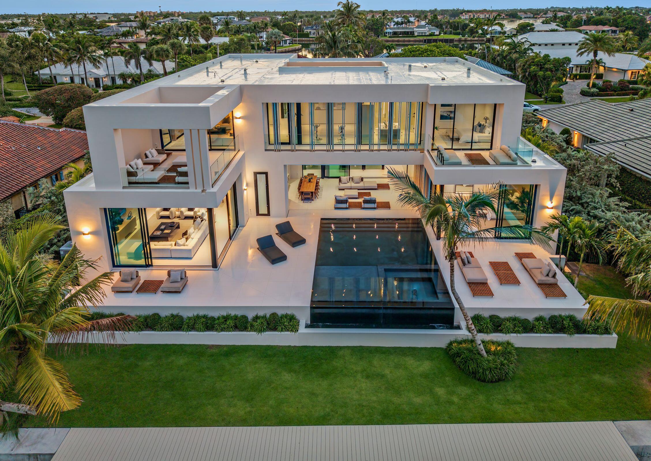 35 Spoonbill Road