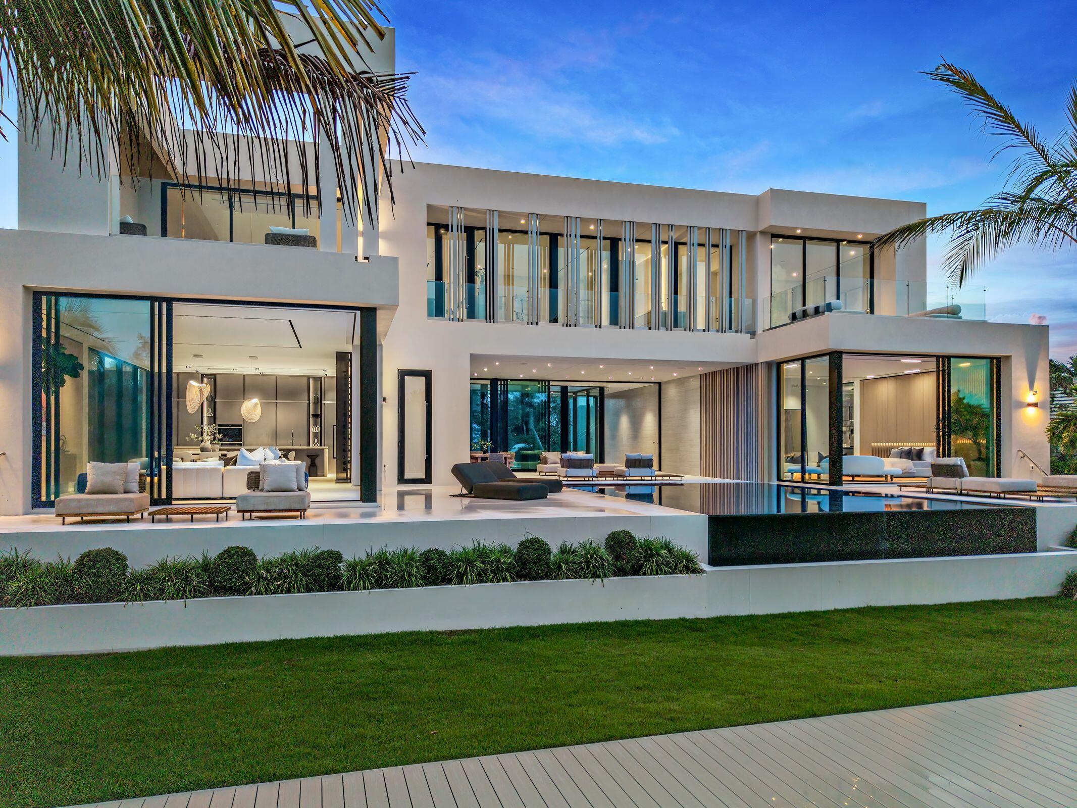 35 Spoonbill Road