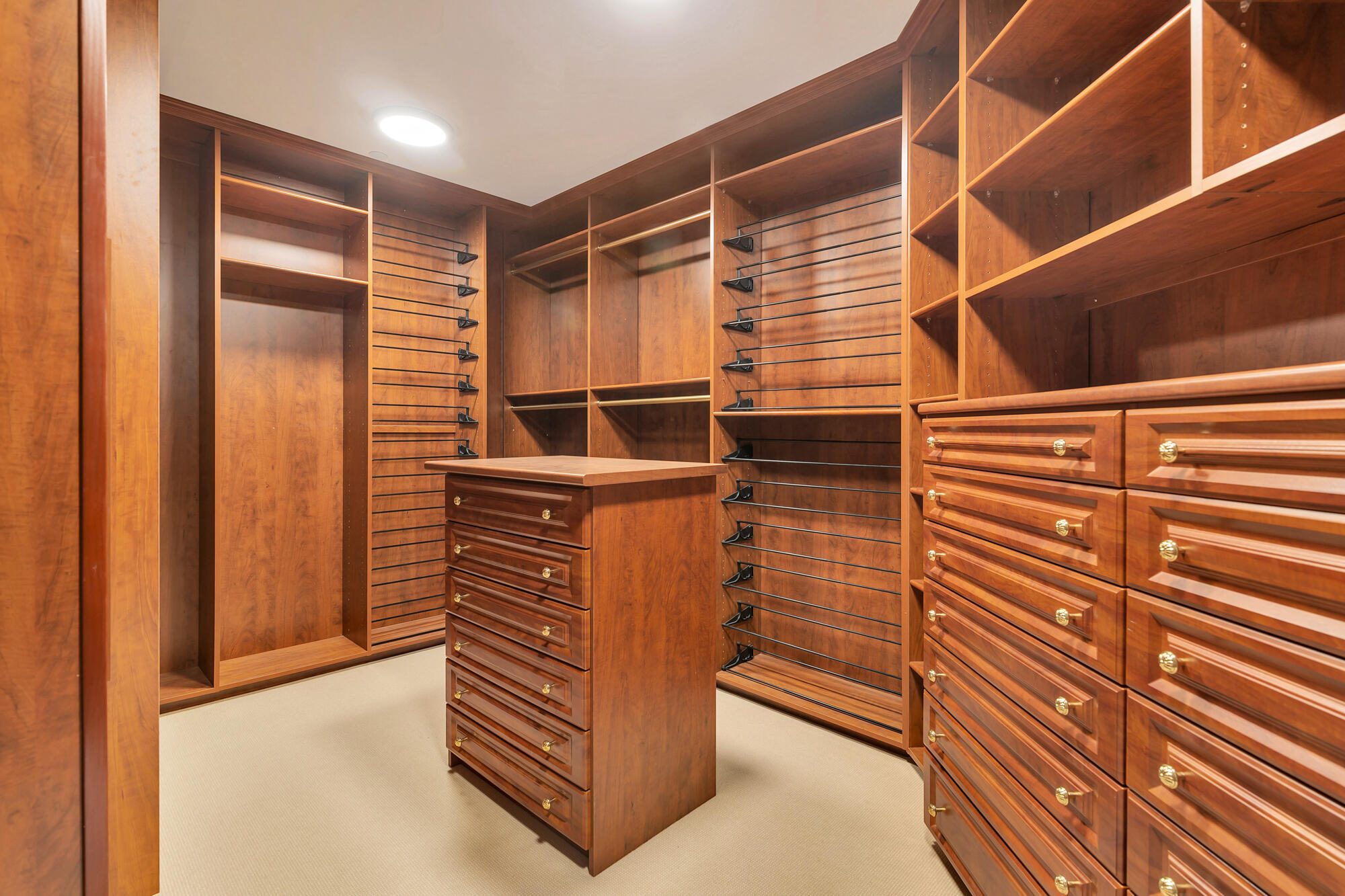 622 N Flagler Drive 904
