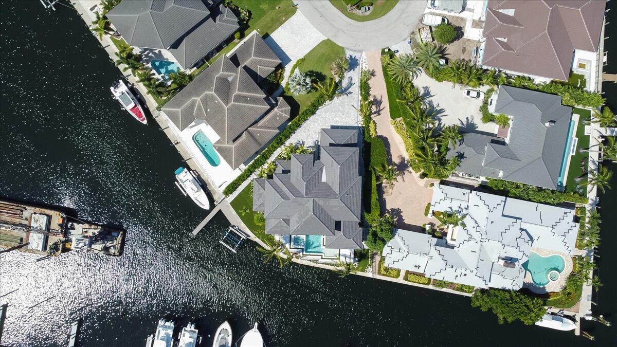 717 Harbour Point Drive