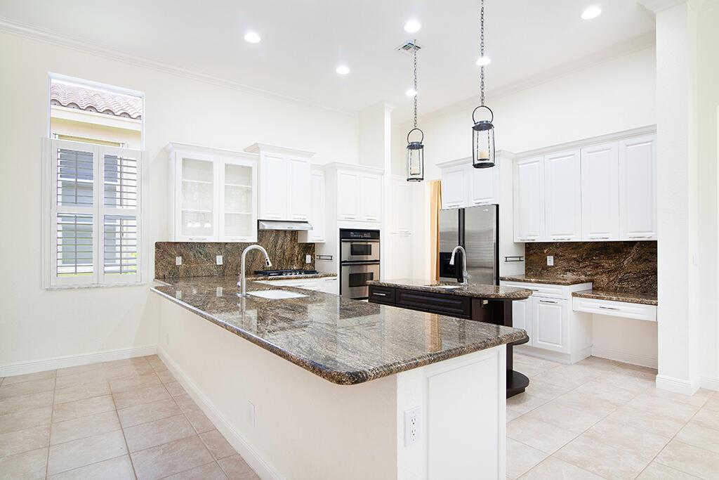 315 Galicia Way