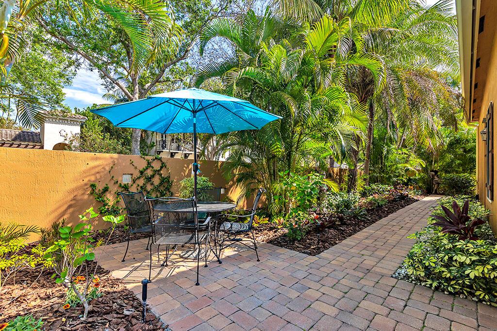 315 Galicia Way
