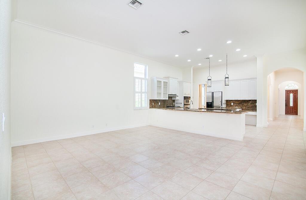 315 Galicia Way