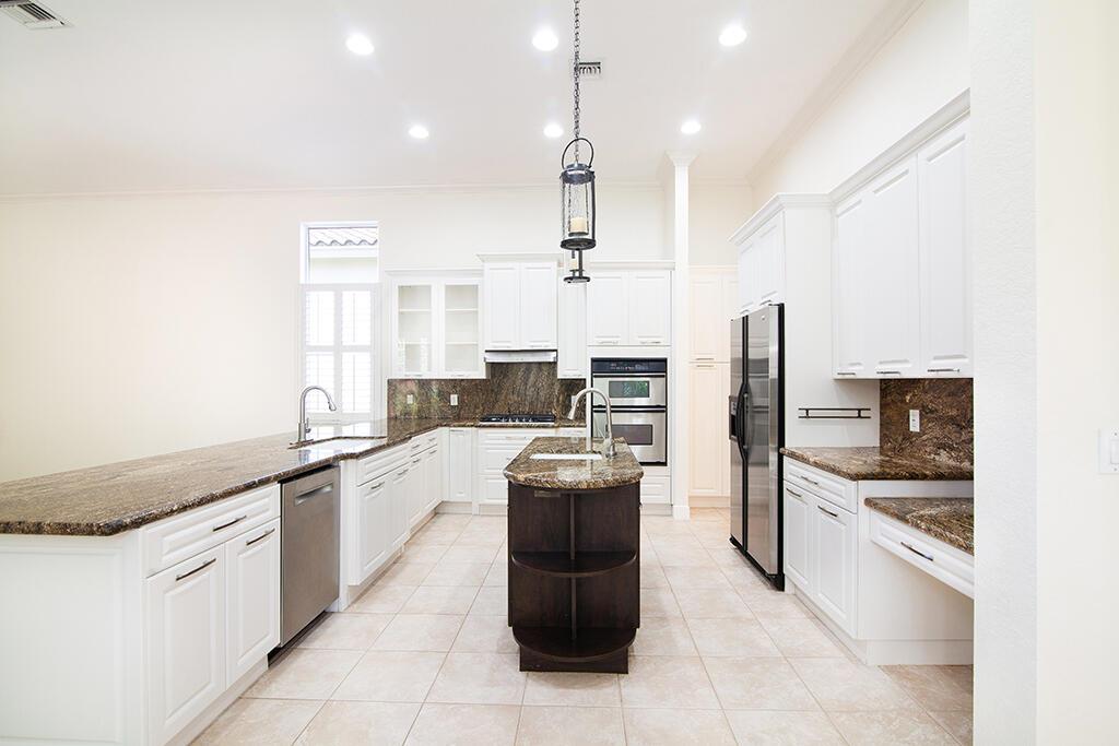 315 Galicia Way