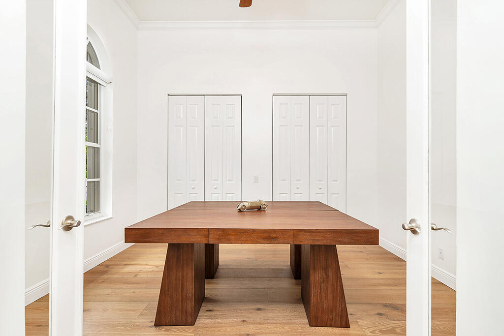 317 Galicia Way
