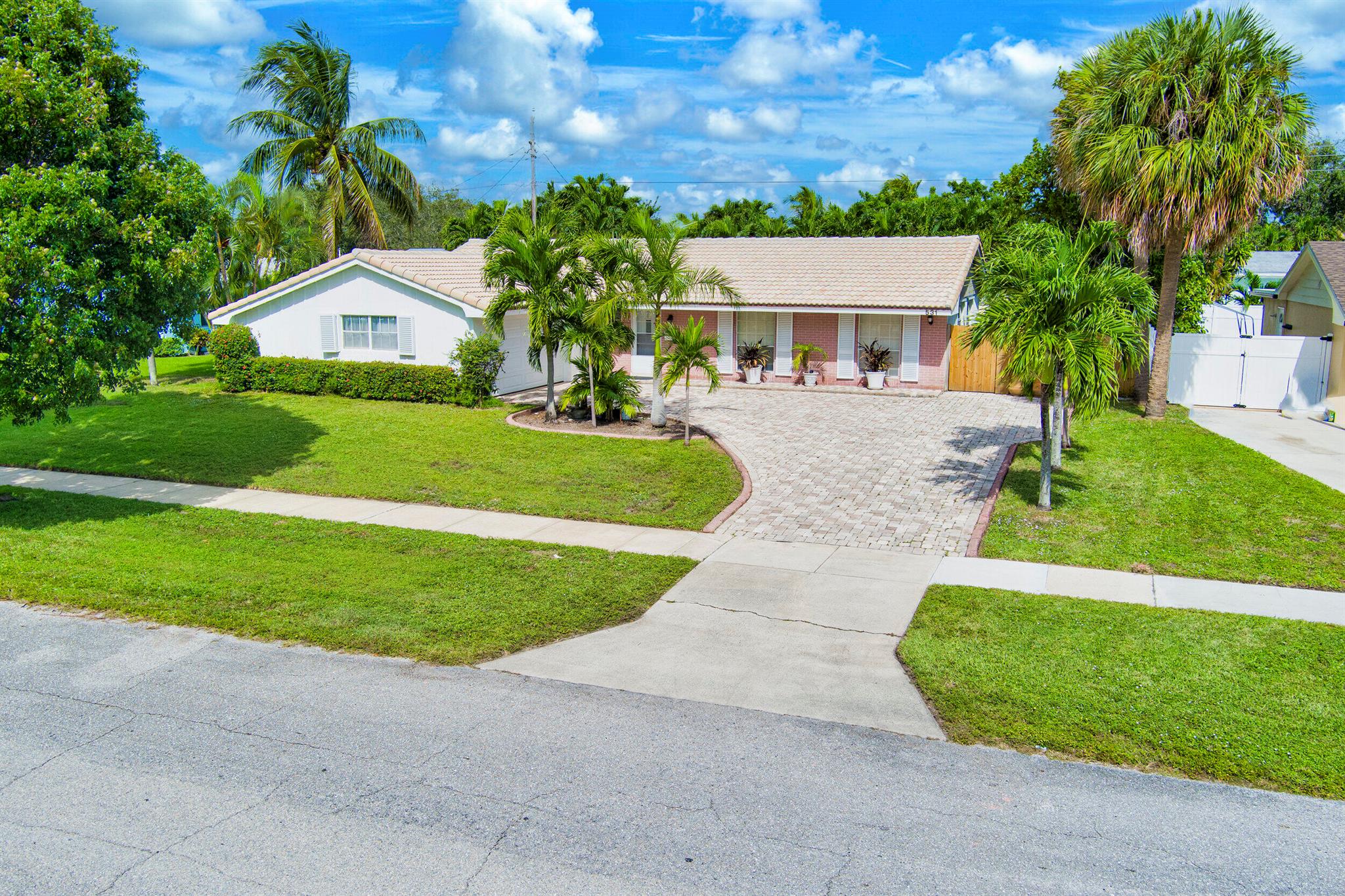 531 Harbour Road