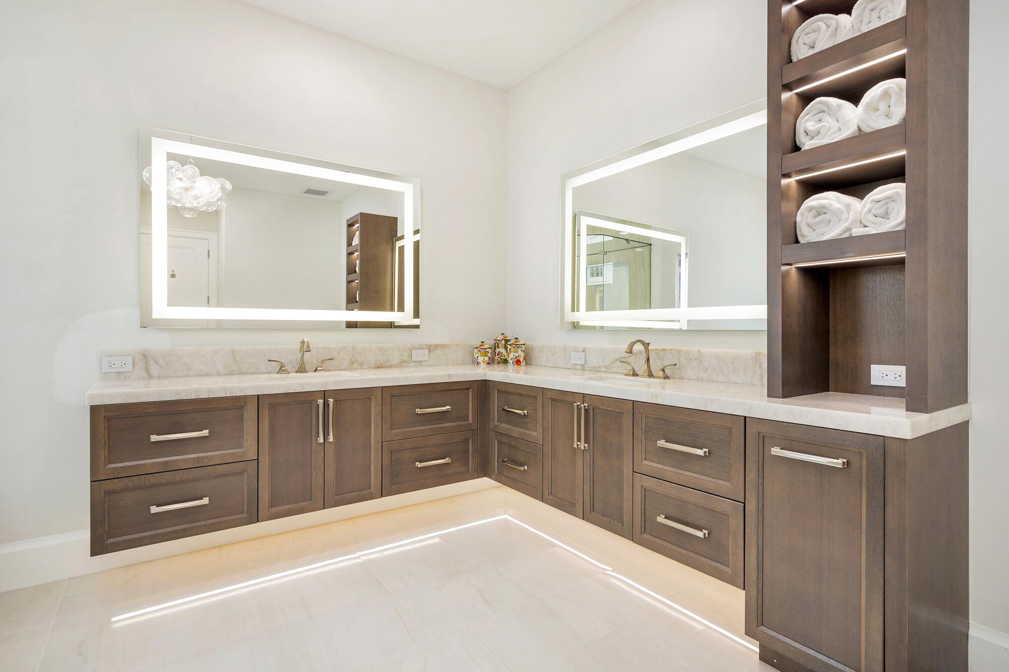 13958 Chester Bay Lane