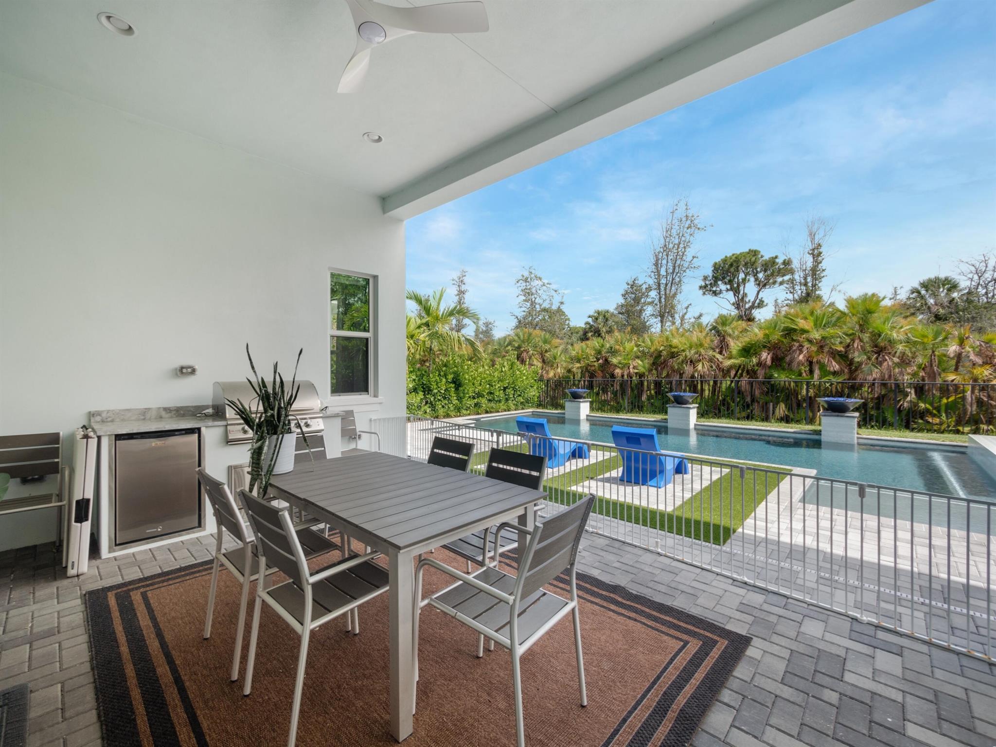 4214 Mendel Lane