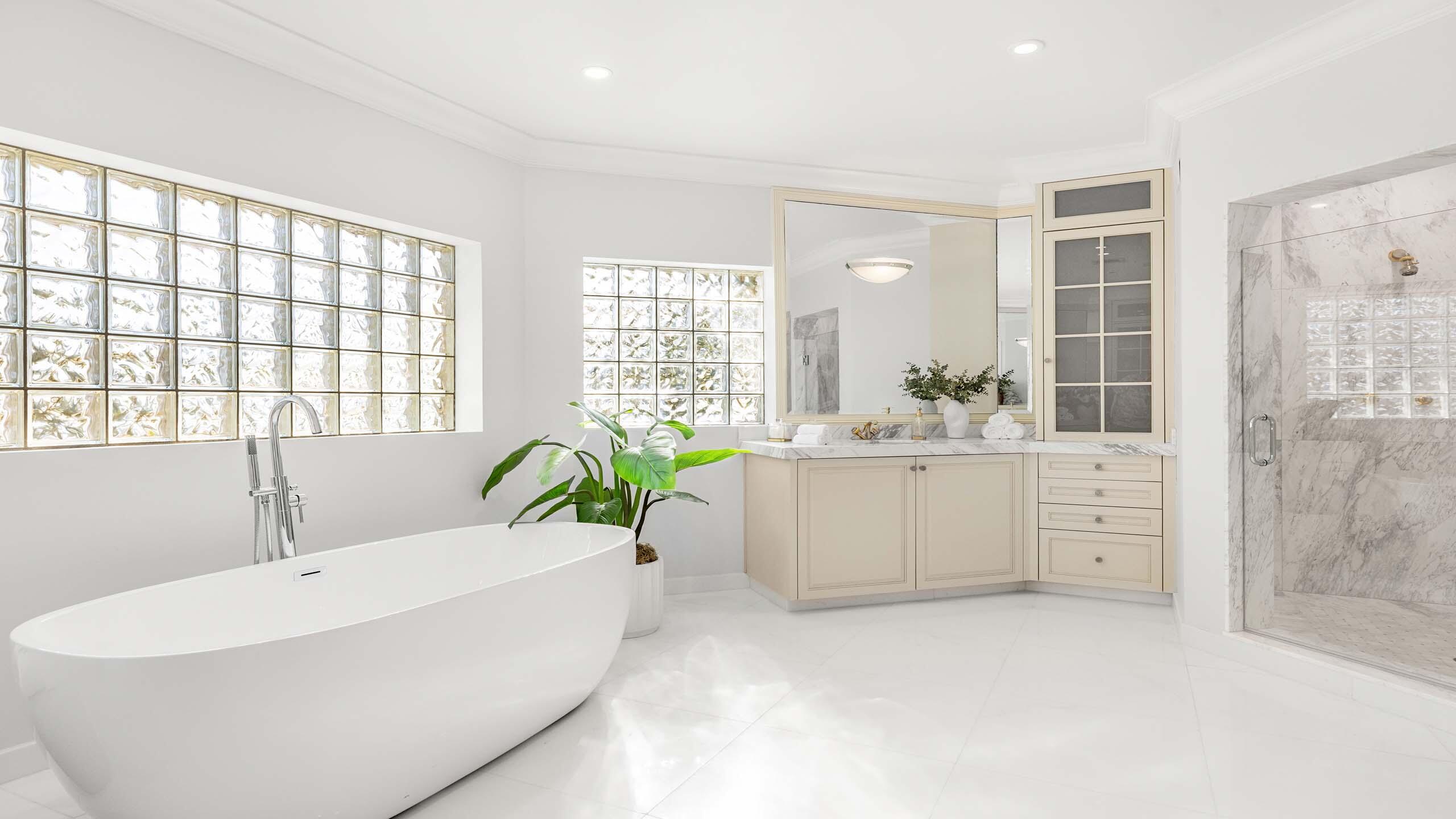 1960 S Ocean Boulevard